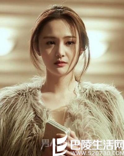 整容后的郑爽更加成熟