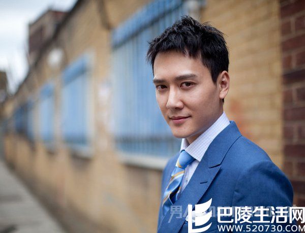 冯绍峰自曝要拍裸奔戏