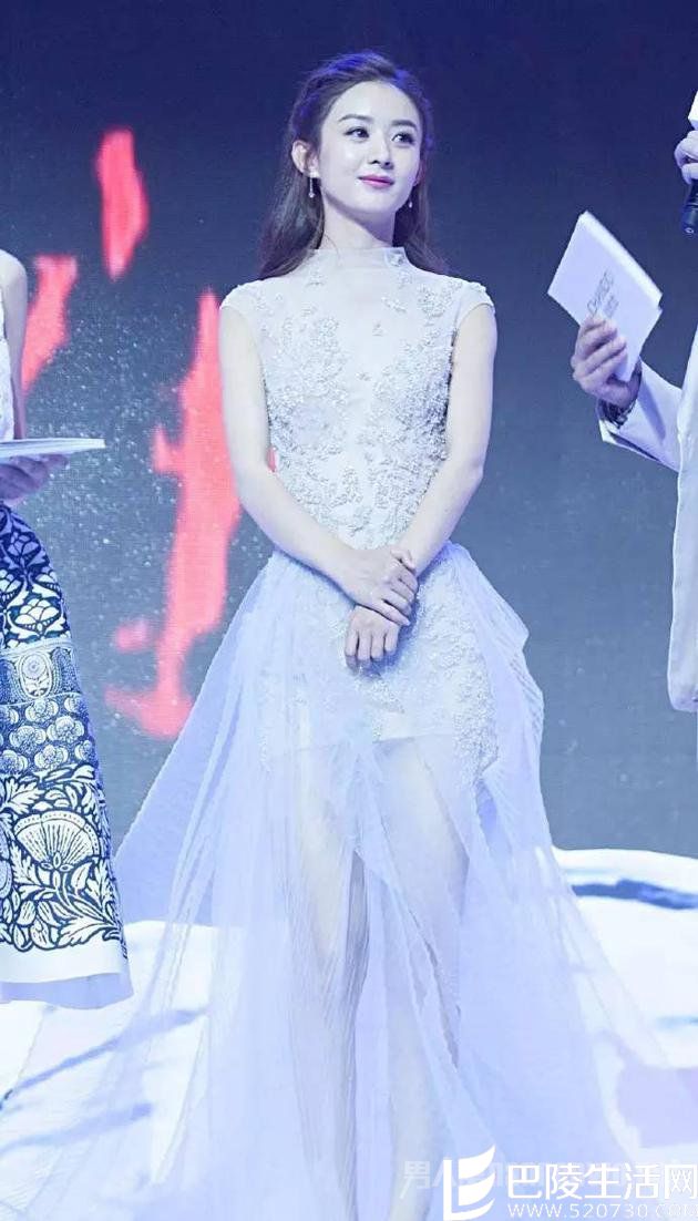 赵丽颖围观杨旭文直播 赵丽颖围观杨旭文直播