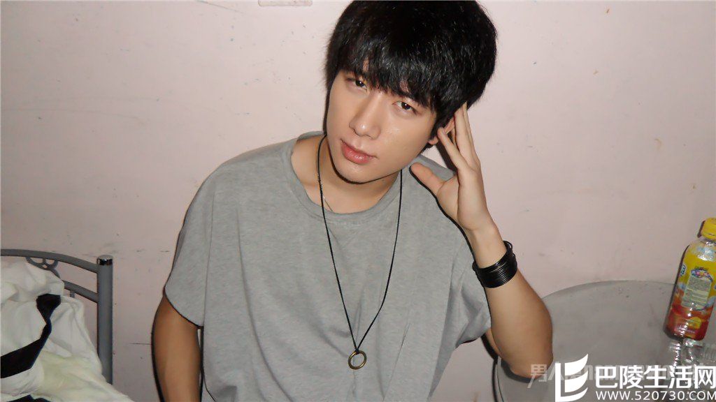 李宏毅哥哥李明霖