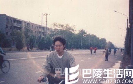 周星驰朱茵恋情