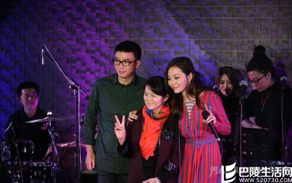 张靓颖冯轲张妈妈和解 张靓颖冯轲张妈妈和解