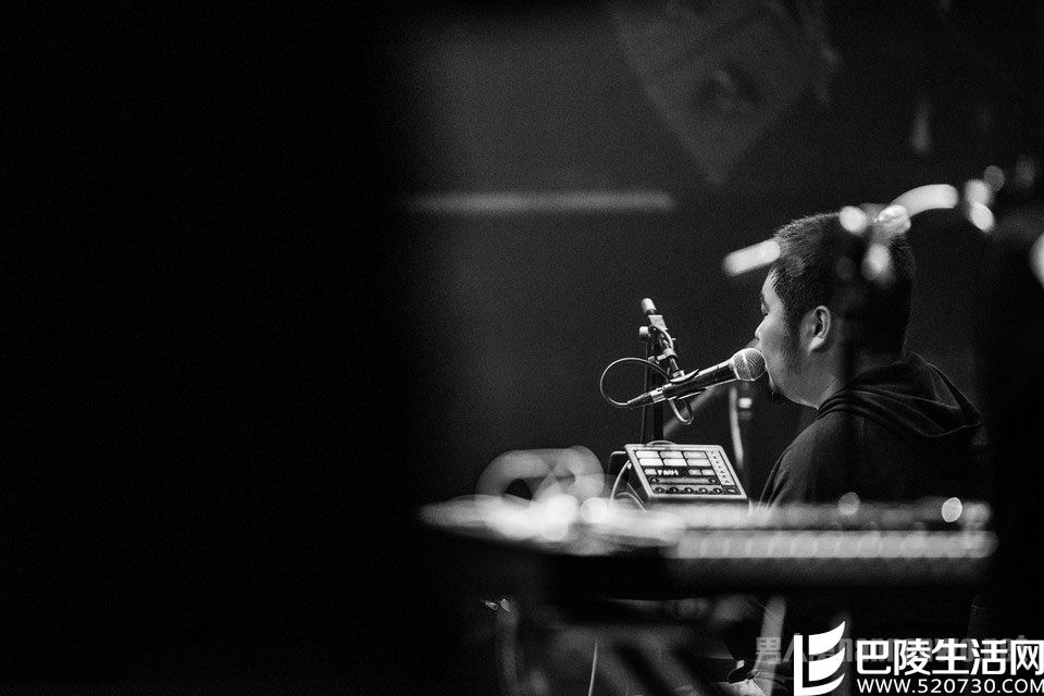 民谣歌手宋冬野