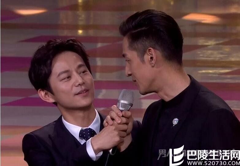 何炅胡歌同台 何炅胡歌同台