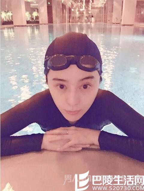 范冰冰手上戒指抢镜 范冰冰手上戒指抢镜