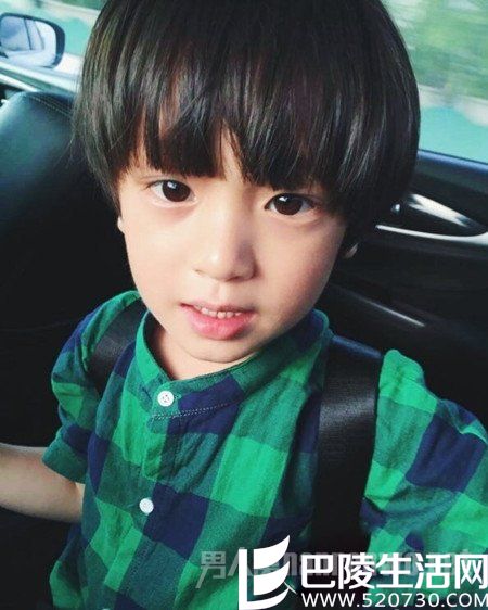 李亦航爸爸是谁