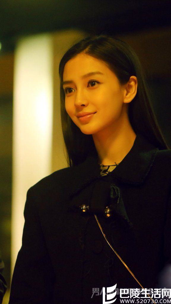 杨颖是混血儿吗