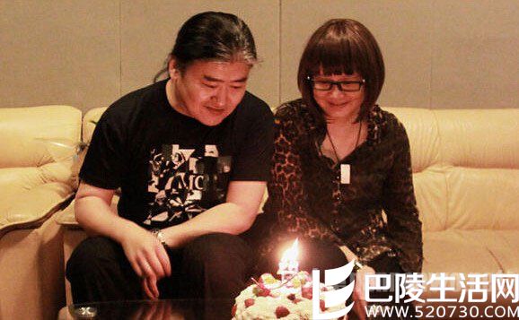 刘欢卢璐甜蜜照