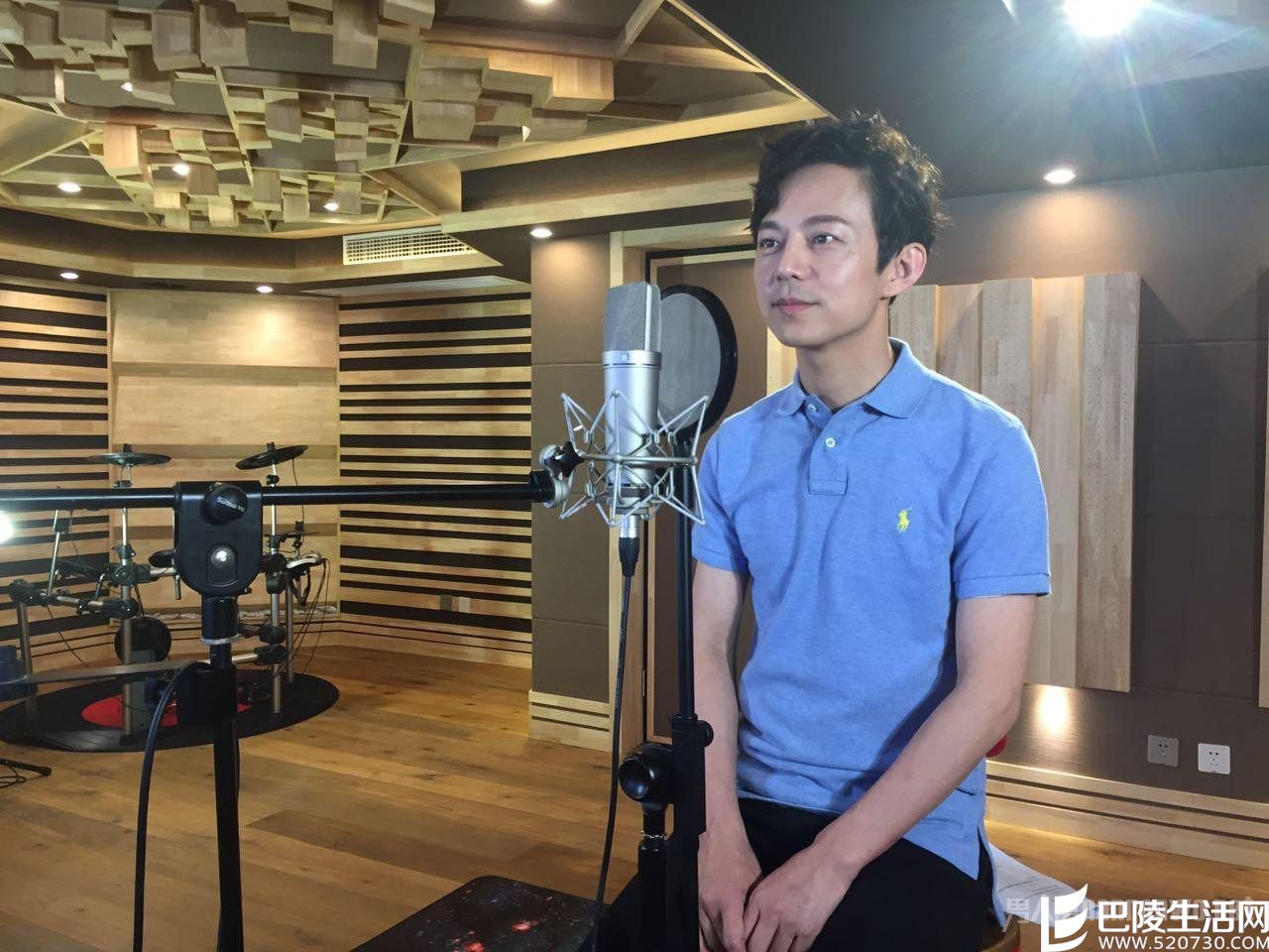 何炅受伤严重吗