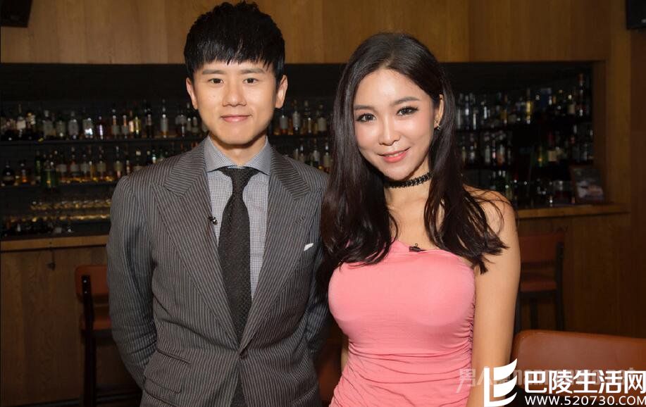 周玲安与张杰合照 周玲安与张杰合照