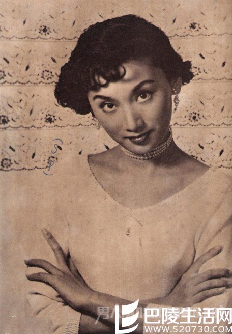 夏梦年轻时照片