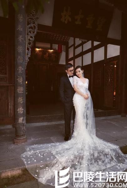冯轲张靓颖婚纱照