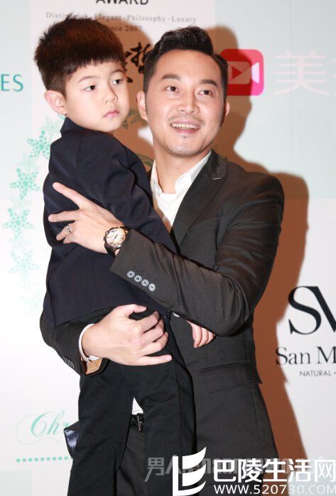 沙溢带儿子现身钟丽缇婚礼