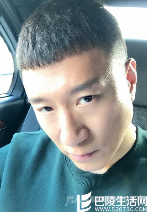孙红雷晒自拍 孙红雷晒自拍