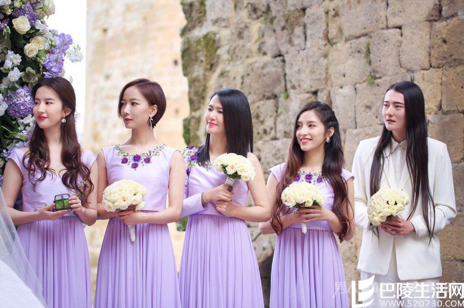 伴娘团曝光 伴娘团曝光
