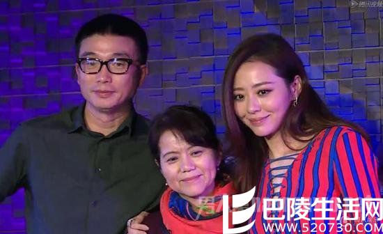 张靓颖妈妈曝参加生日宴是被冯柯威胁