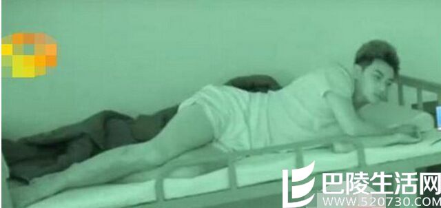 黄子韬大尺度床照曝光 蒋劲夫激吻黄子韬人工呼吸照片引关注_www.520730.com