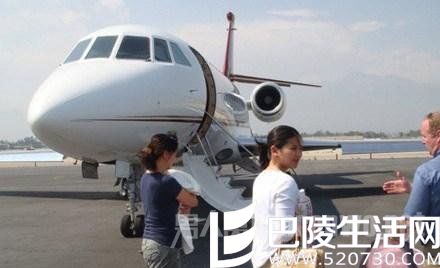 刘涛私人飞机 刘涛私人飞机