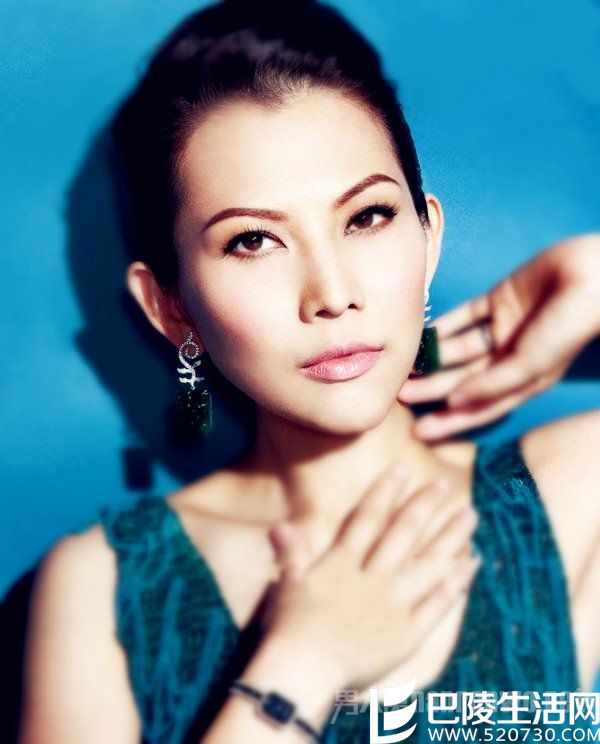 蔡少芬与刘銮雄有何关系 蔡少芬与刘銮雄有何关系