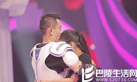 李响拥抱孙骁骁