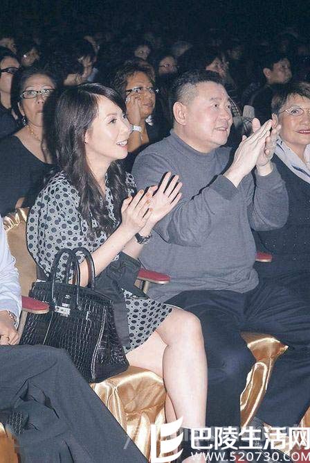 吕丽君刘銮雄是怎么认识的