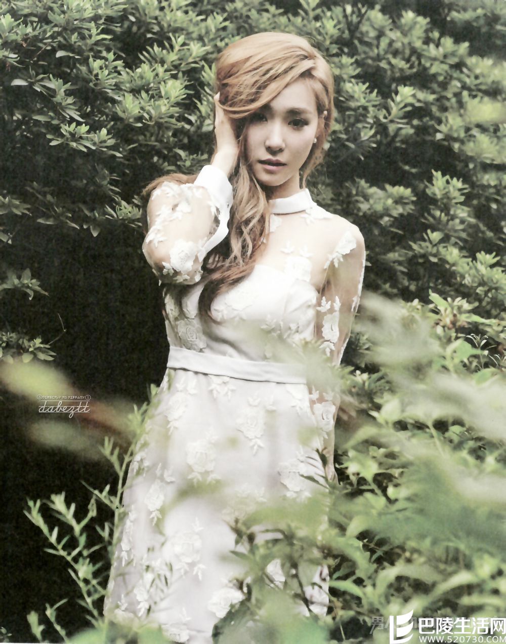 尼坤前女友黄美英