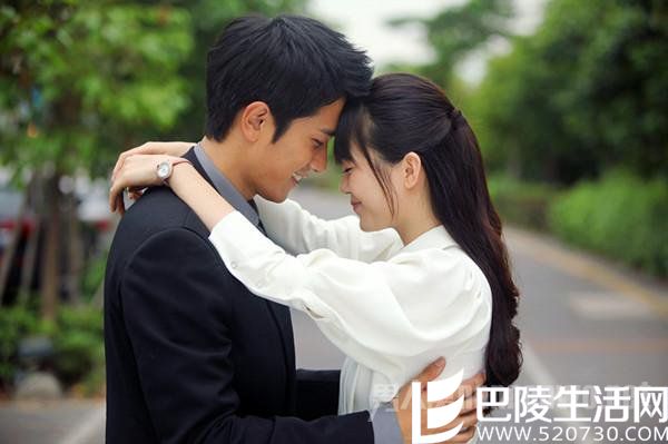 彭冠英赵韩樱子剧照