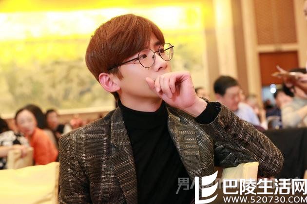 白敬亭获封爱心大使