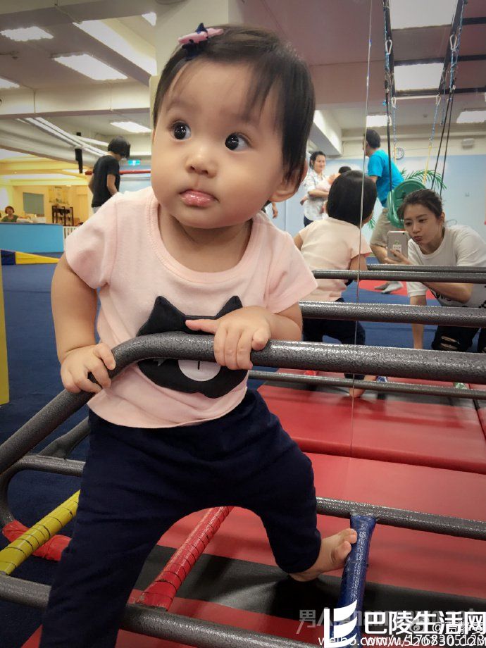 贾静雯女儿咘咘