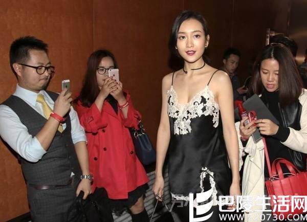 王鸥现身穿着引骂