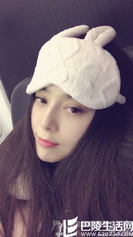 范冰冰自拍不爱露耳朵 范冰冰自拍不爱露耳朵