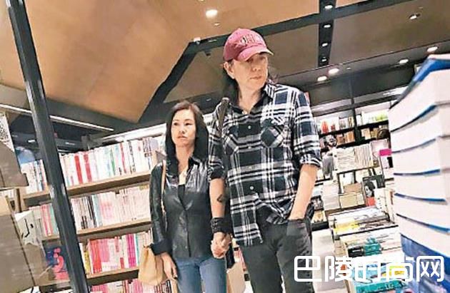 黄秋生和老婆照片