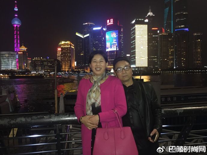 casper和妈妈照片