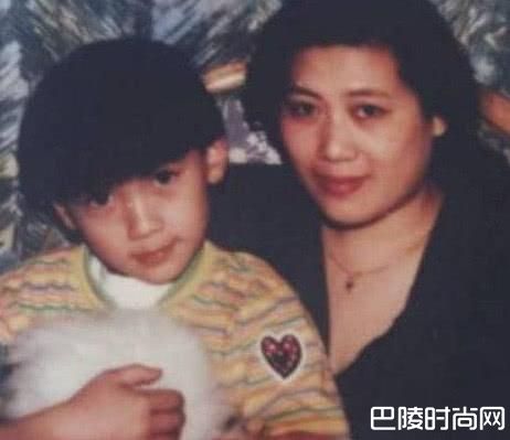 朱一龙小时候照片