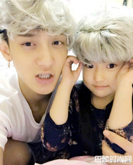 黄子韬女儿照片