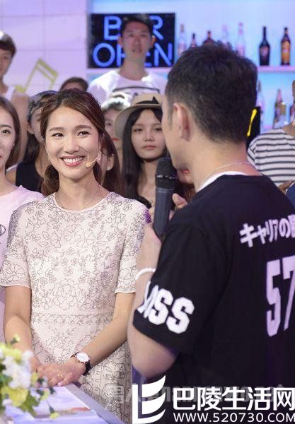 李亚男在节目现场