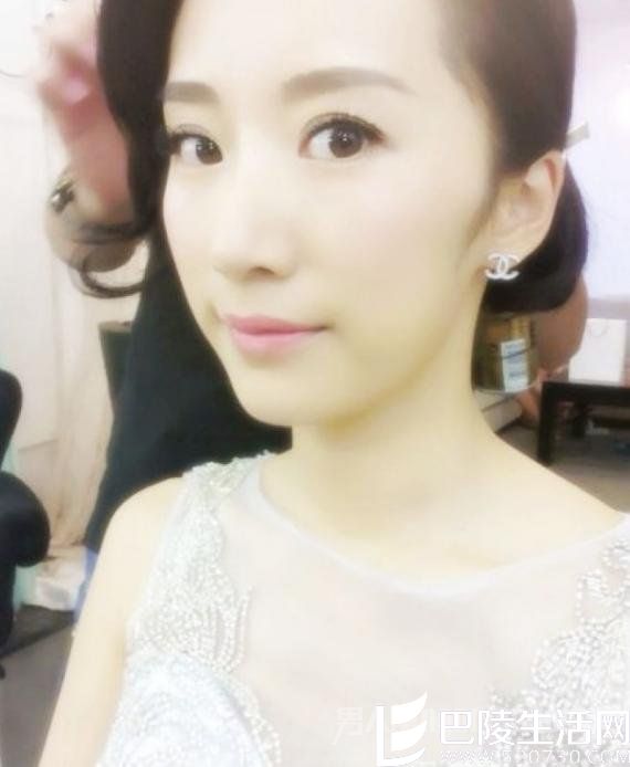 李念不满被贴阔太标签