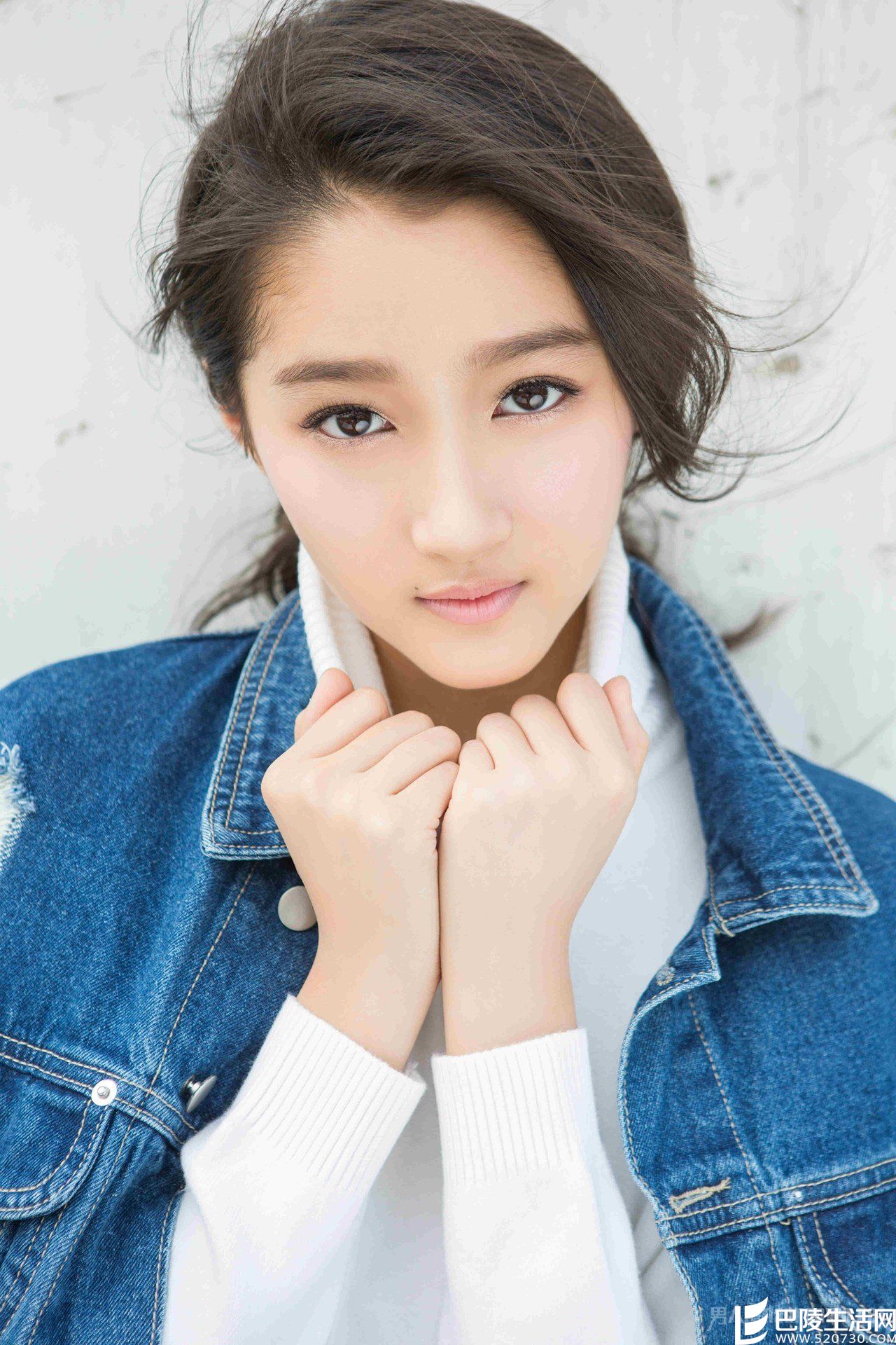 关晓彤谈恋爱了吗