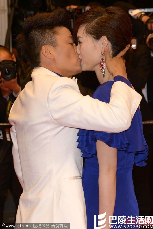 王宝强马蓉激吻 王宝强马蓉激吻