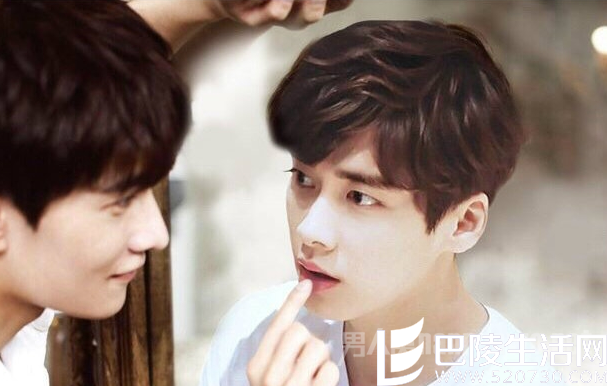 李易峰杨洋简直像画里走出来的 李易峰杨洋简直像画里走出来的