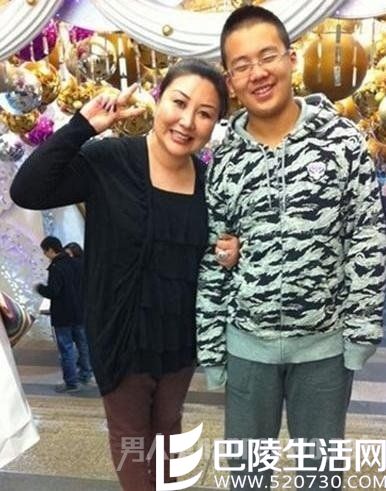 郭德纲现任妻子和继子