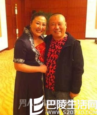 郭德纲和老婆秀恩爱