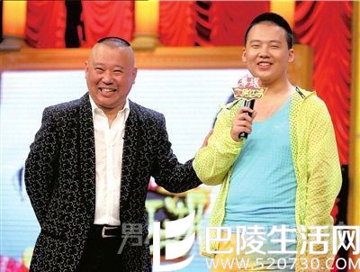 郭德纲和儿子长得像