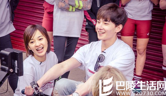 杨洋陈意涵看录制