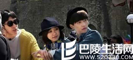 杨洋陈意涵拥抱