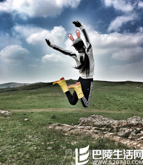 赵丽颖穿反加油裤