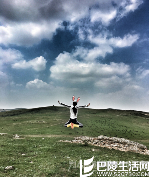 赵丽颖穿反加油裤很喜感