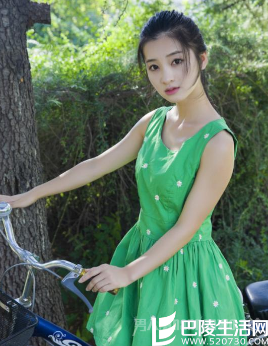 赵丽颖替身李可无辜照 赵丽颖替身李可无辜照