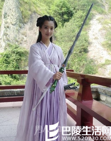 赵丽颖替身李可和本尊相似