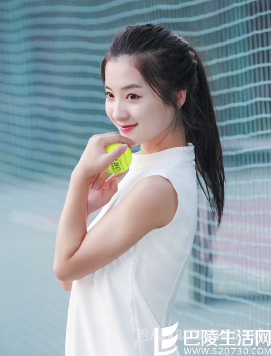 赵丽颖替身李可身材好 赵丽颖替身李可身材好